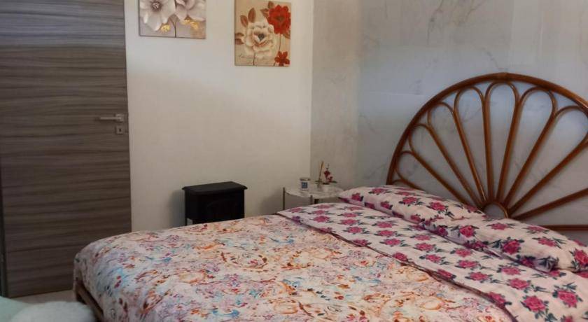 Photo of Bedroom in San Giorgio-Librino-San Giuseppe la Rena-Zia Lisa-Villaggio Sant'Agata
