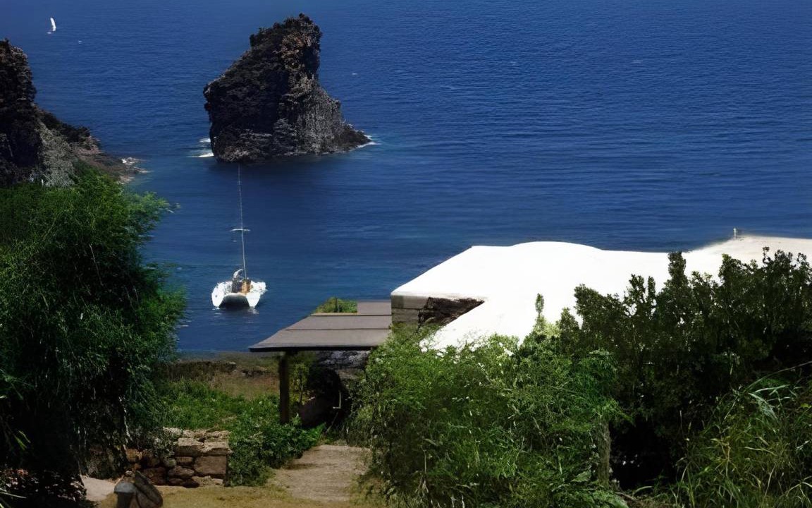 Photo of Others in Pantelleria