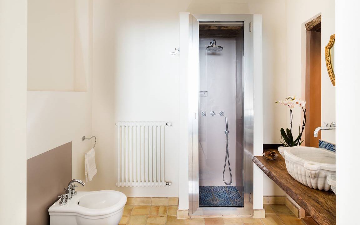 Photo of Bathroom in Zafferana Etnea