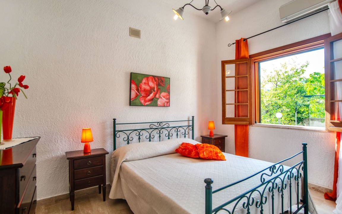 Photo of Bedroom in Scopello