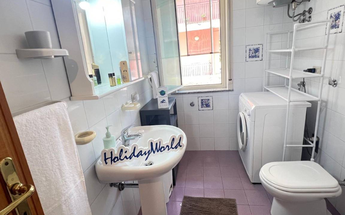 Photo of Bathroom in Oliveri