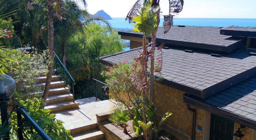 Photo of Patio Balcony in Capo d'Orlando