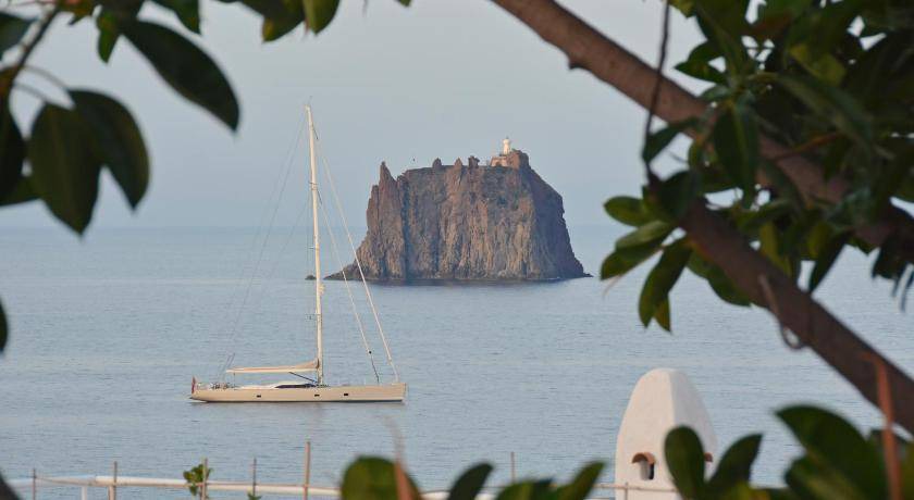 Photo of Others in Stromboli
