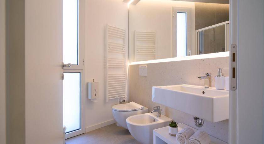 Photo of Bathroom in Bronte
