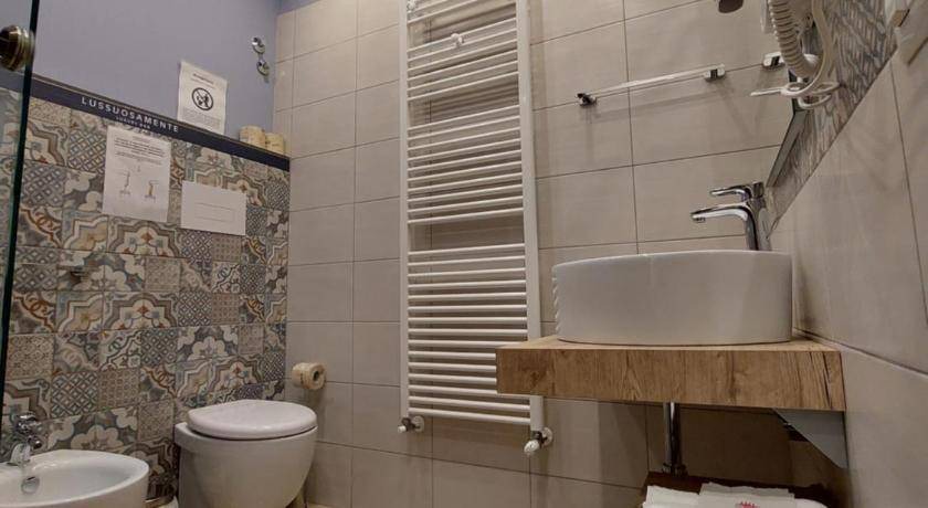 Photo of Bathroom in Caltanissetta