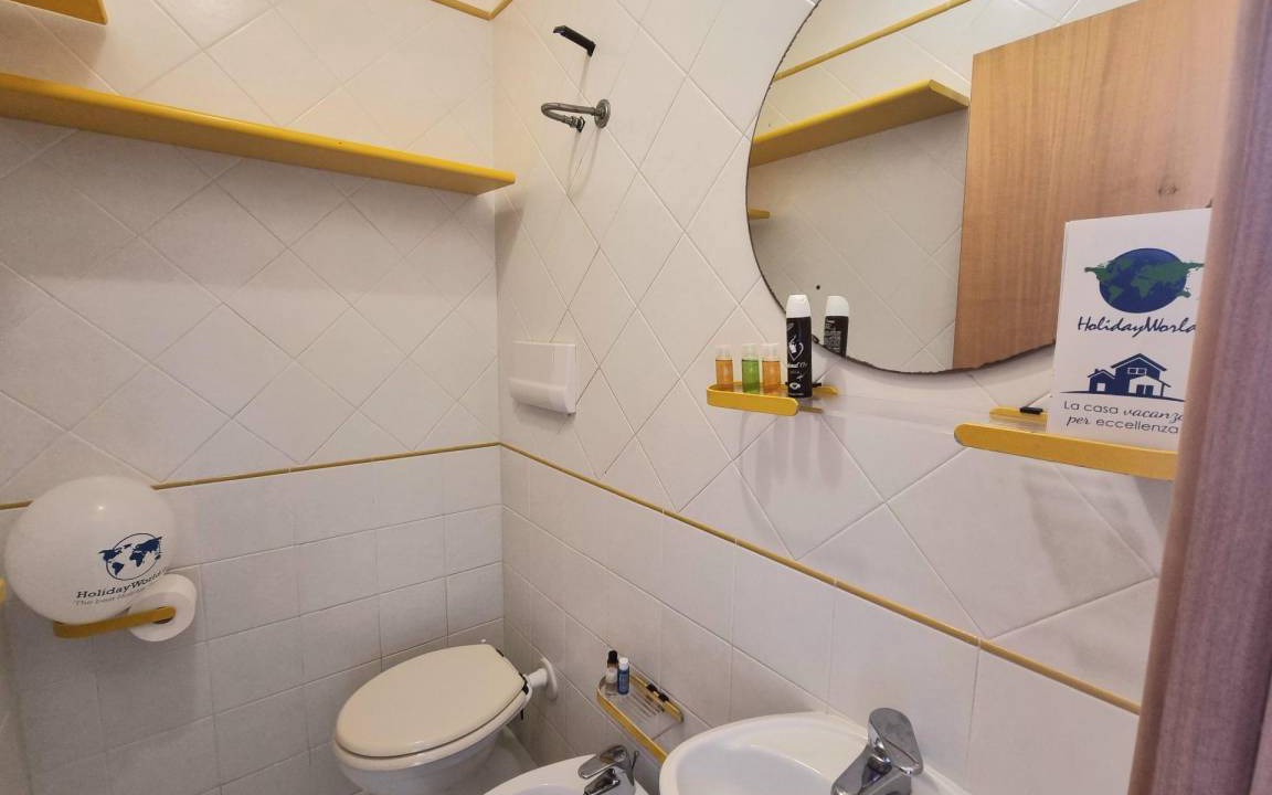 Photo of Bathroom in Contrada Pistavecchia 2