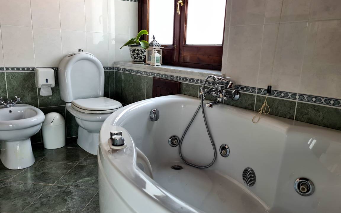 Photo of Bathroom in Giarre