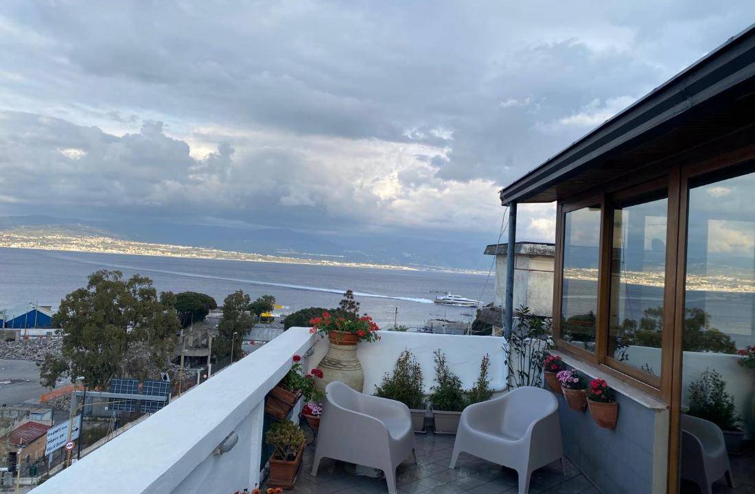 Photo of Patio Balcony in Province of Messina
