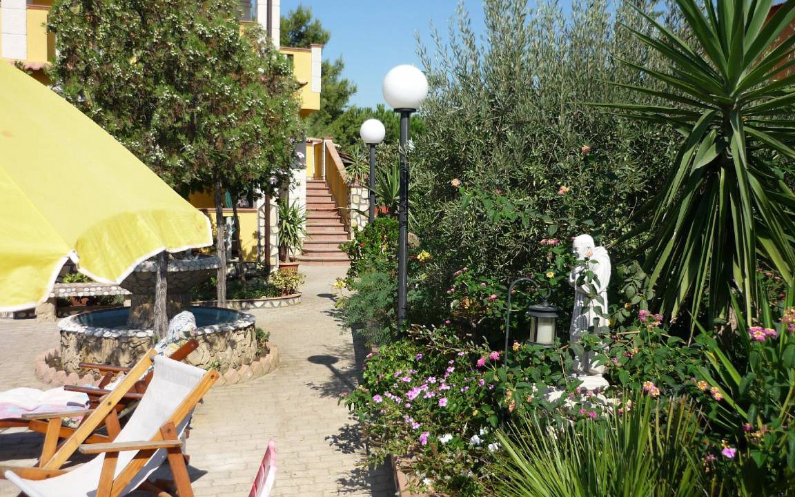 Photo of Others in Licata