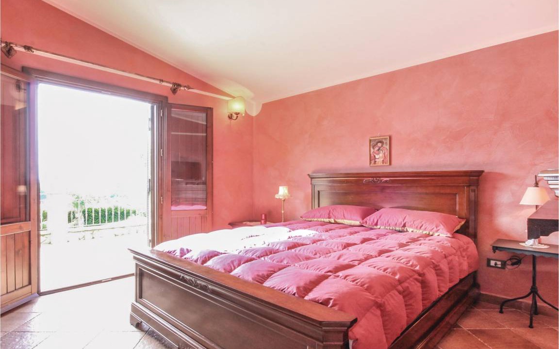 Photo of Others in Torre Colonna-sperone