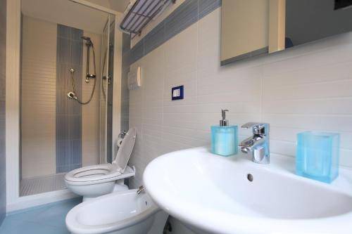 Photo of Bathroom in Santo Stefano di Camastra
