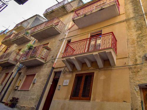 Photo of Others in Lascari