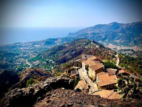Photo of Others in Savoca