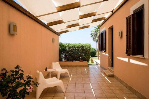 Photo of Patio Balcony in Macari