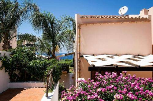 Photo of Patio Balcony in Macari