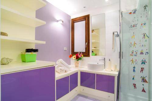 Photo of Bathroom in Mazzaro
