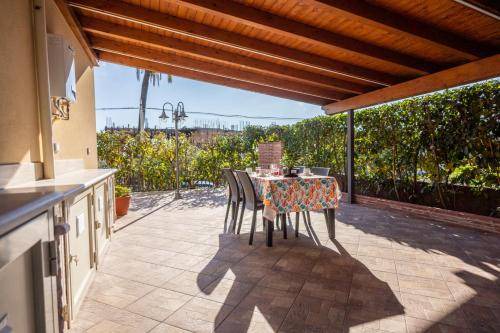 Photo of Patio Balcony in Mazzeo
