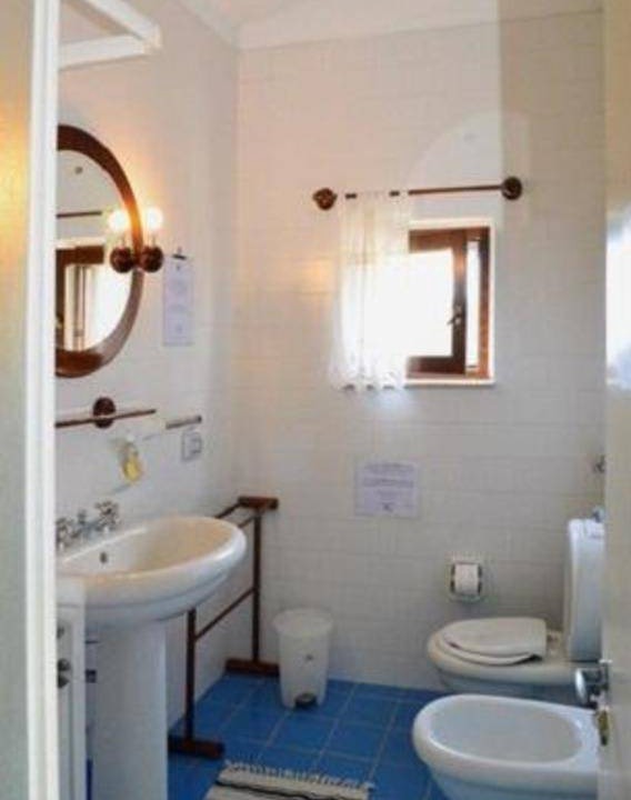 Photo of Bathroom in Belvedere