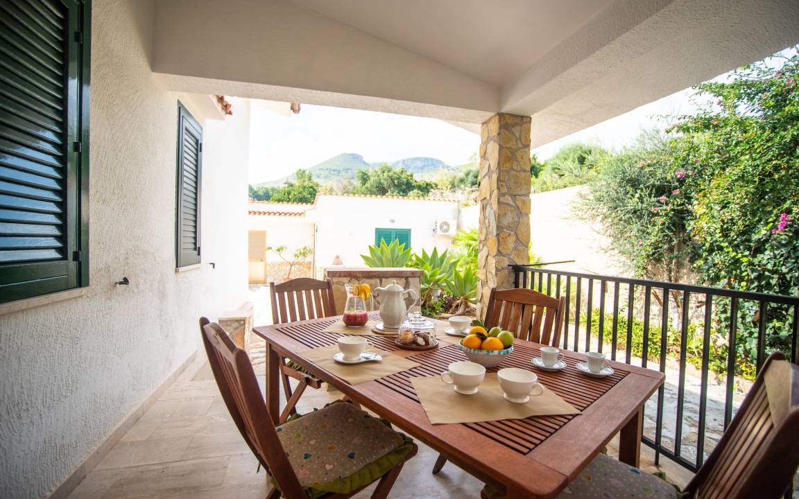 Photo of Patio Balcony in Scopello