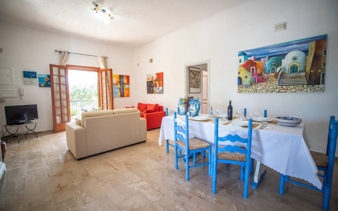 Photo of Livingroom in Scopello