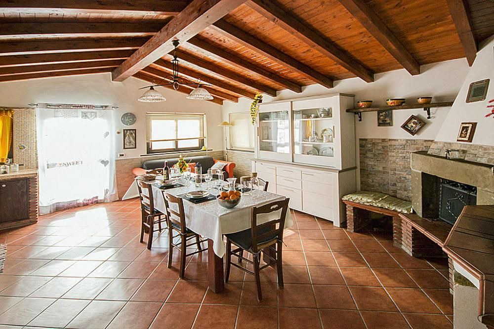 Photo of Livingroom in Mitogio
