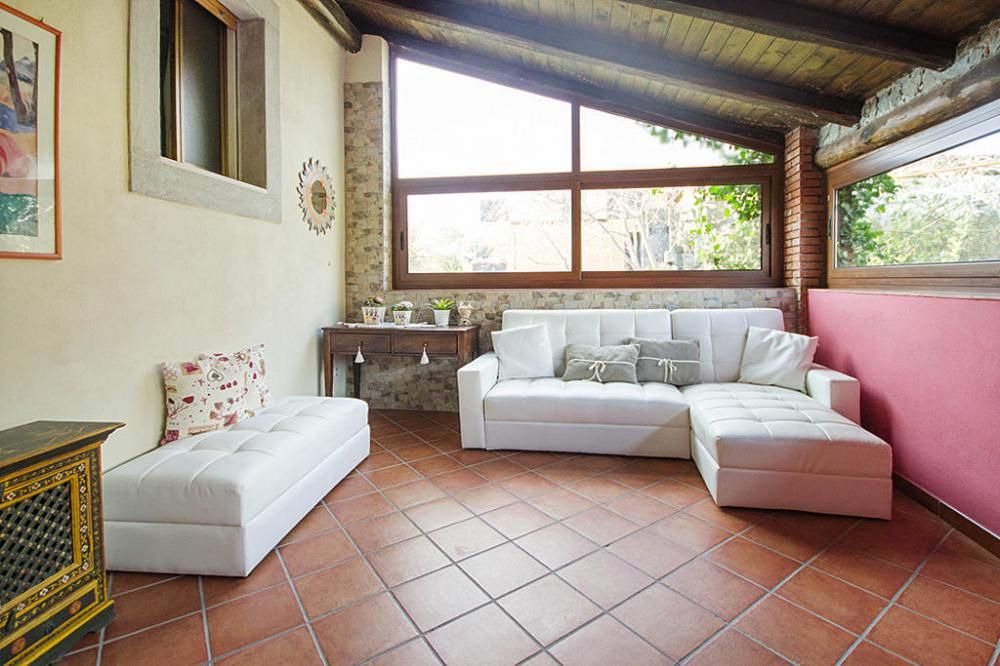 Photo of Livingroom in Mitogio