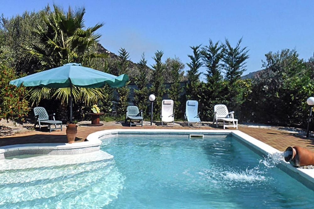 Photo of Outdoor in Mitogio