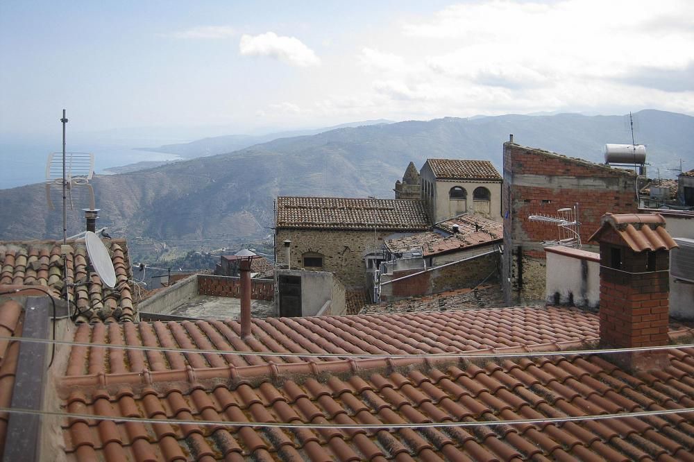 Photo of Buildings in Tusa