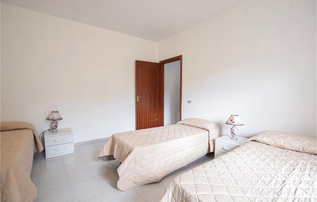 Photo of Bedroom in Tortora Marina