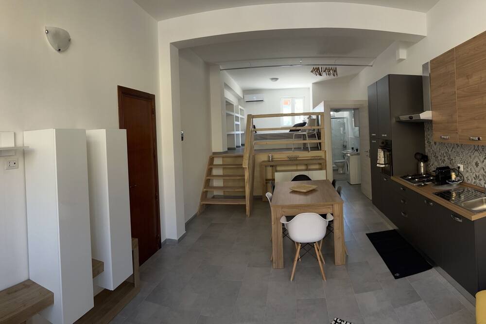 Photo of Kitchen in Motta Sant'Anastasia