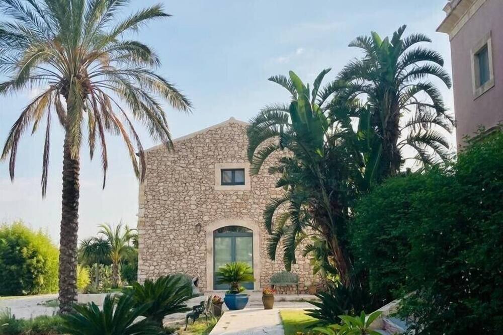 Photo of Outdoor in Vittoria