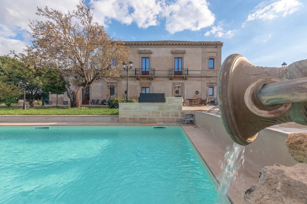 Photo of Outdoor in Carlentini