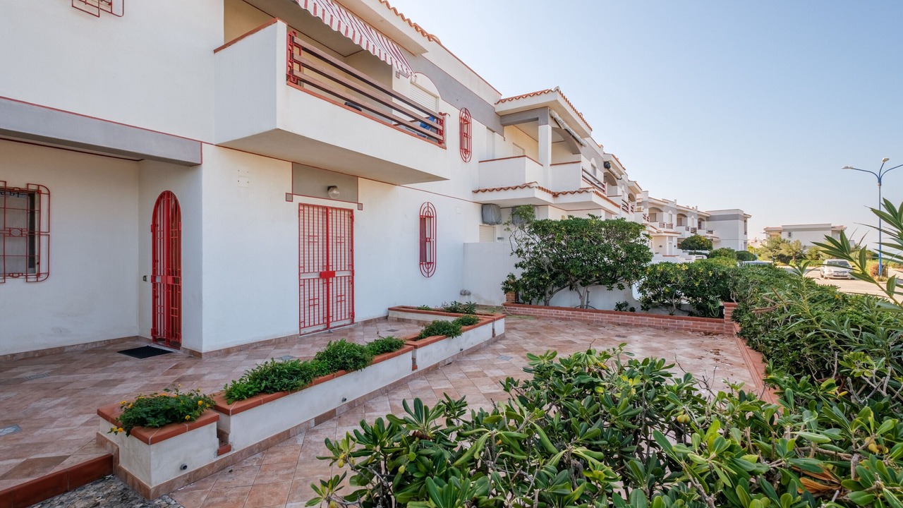 Photo of Outdoor in Rometta Marea