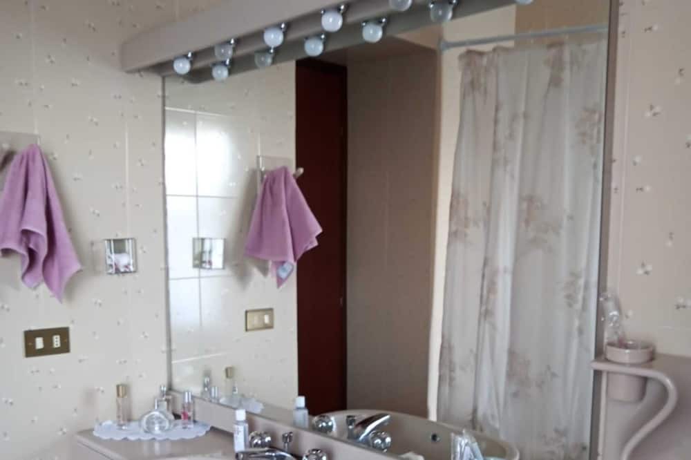 Photo of Bathroom in Alimena