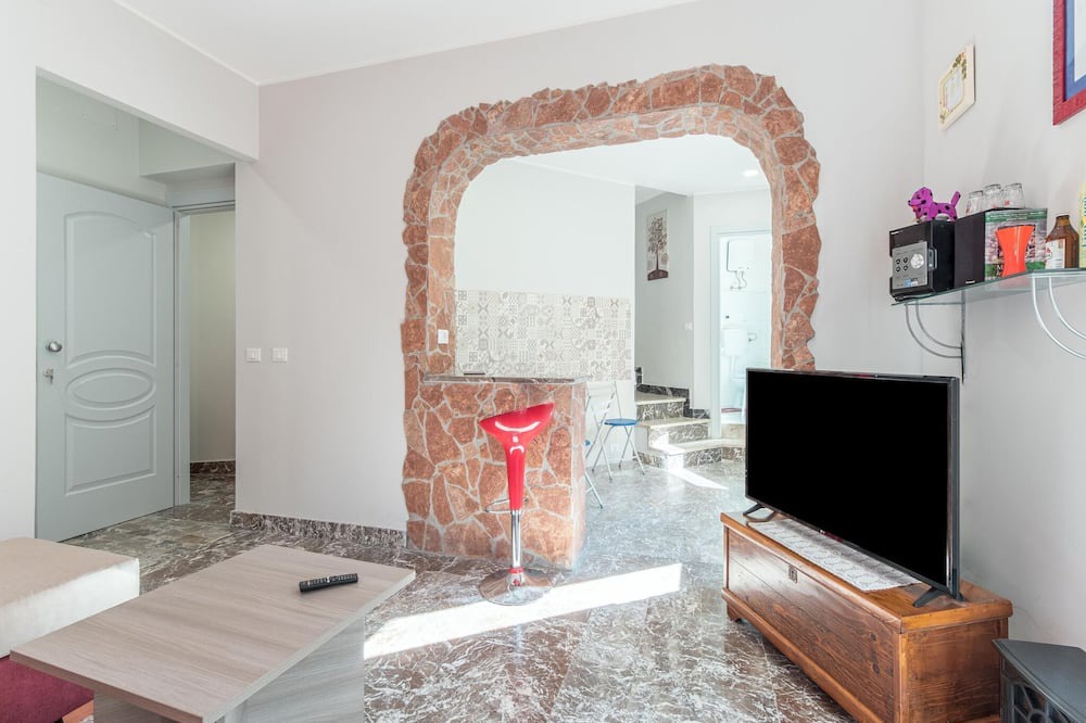 Photo of Livingroom in Mirto