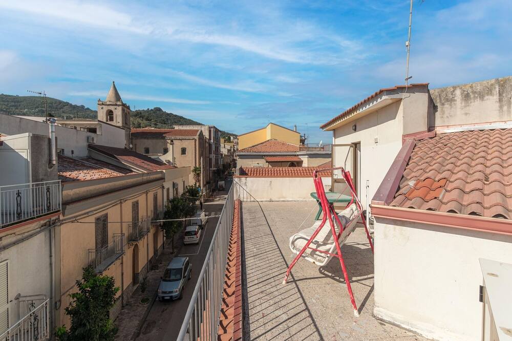 Photo of Patio Balcony in Mirto