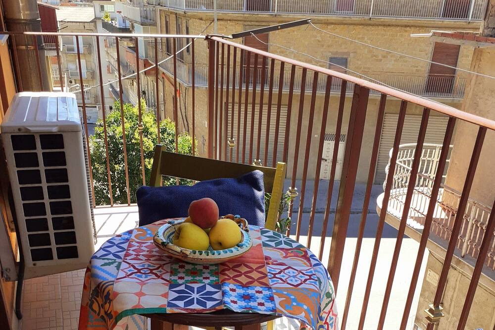 Photo of Patio Balcony in Favara
