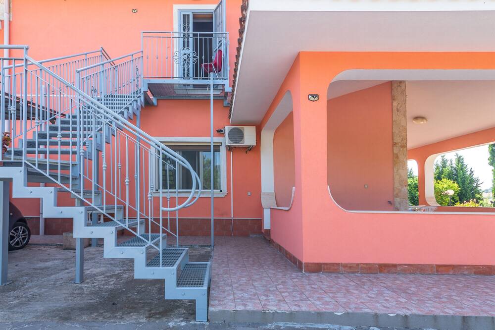 Photo of Others in Melilli