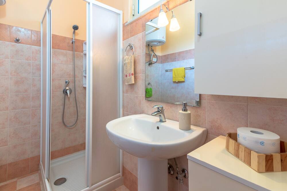 Photo of Bathroom in Melilli