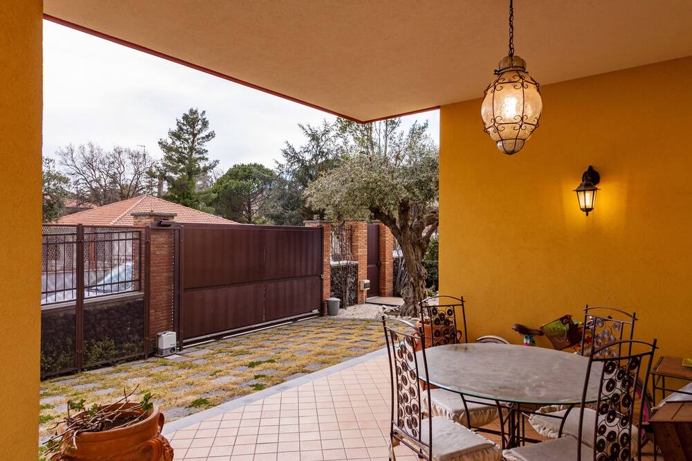 Photo of Patio Balcony in Pedara