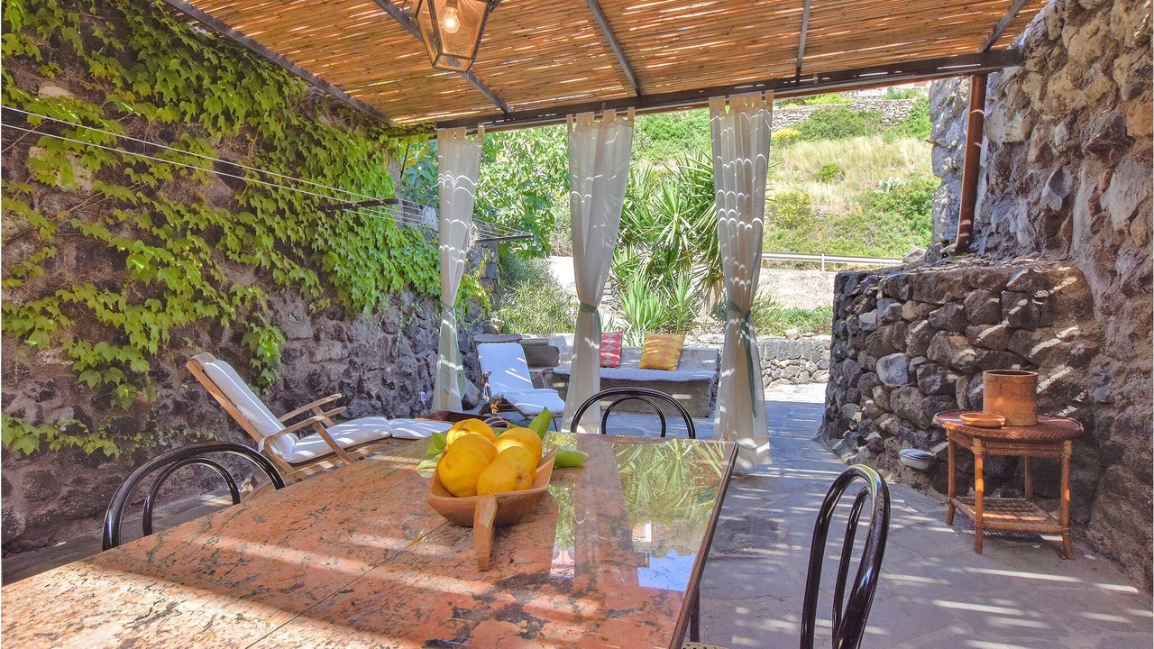 Photo of Outdoor in Kamma