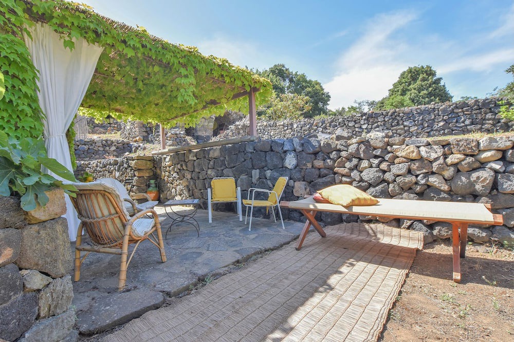 Photo of Patio Balcony in Kamma