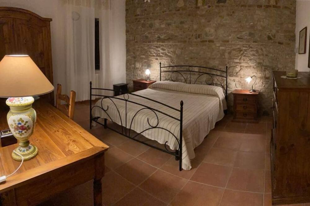 Photo of Bedroom in Roccavaldina