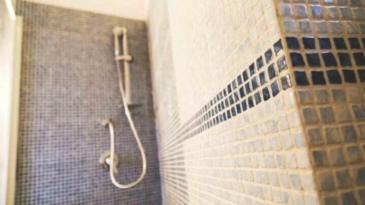 Photo of Bathroom in Palazzolo Acreide Historic Centre