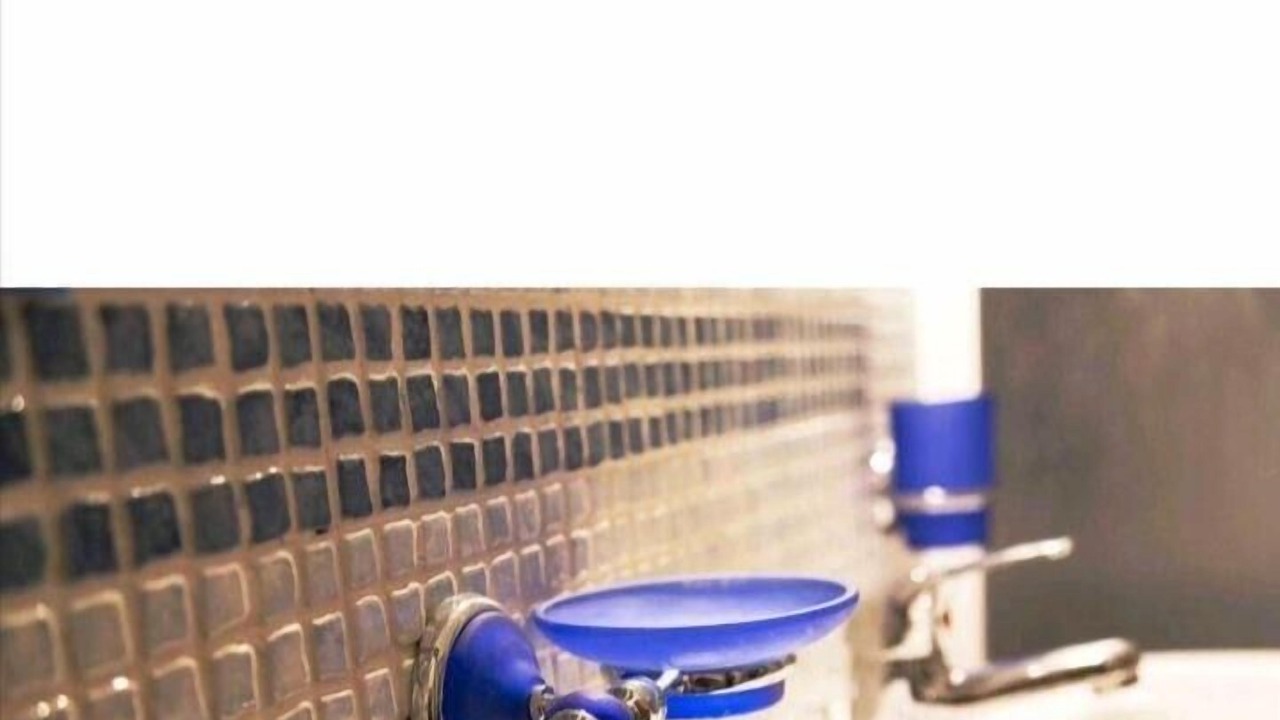 Photo of Bathroom in Palazzolo Acreide Historic Centre