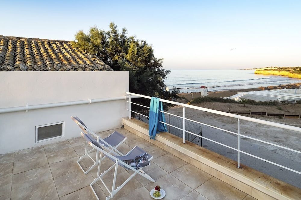 Photo of Patio Balcony in Santa Maria del Focallo