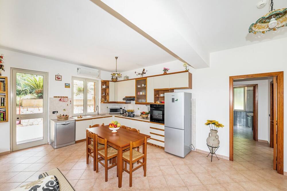 Photo of Kitchen in Castroreale
