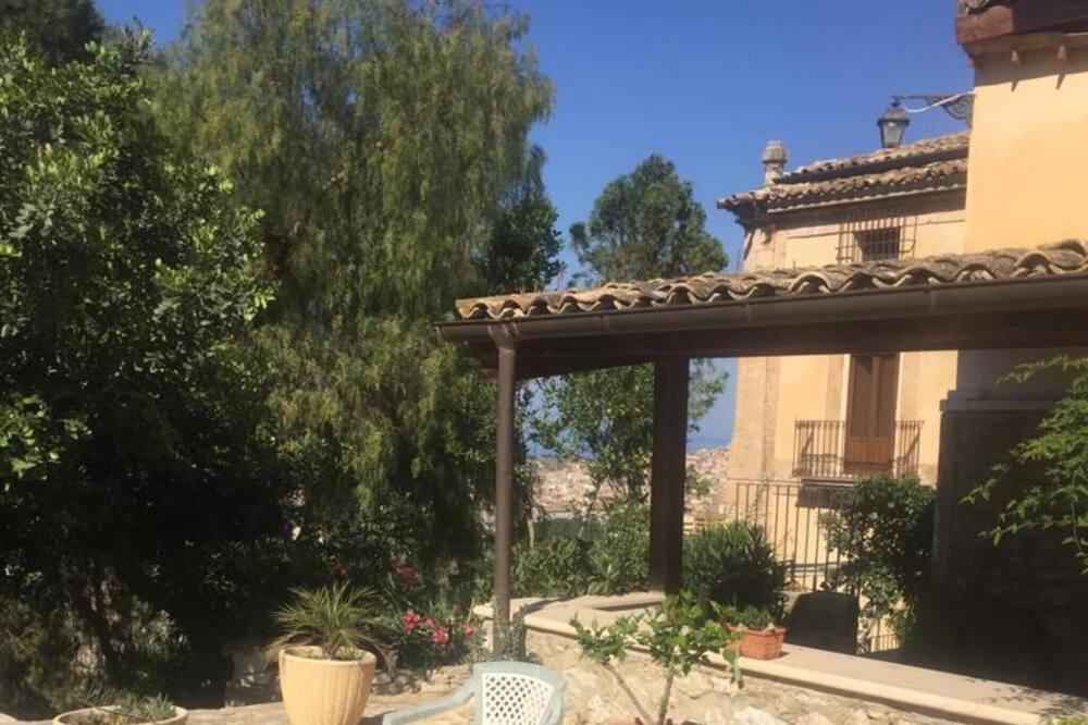 Photo of Patio Balcony in Siculiana