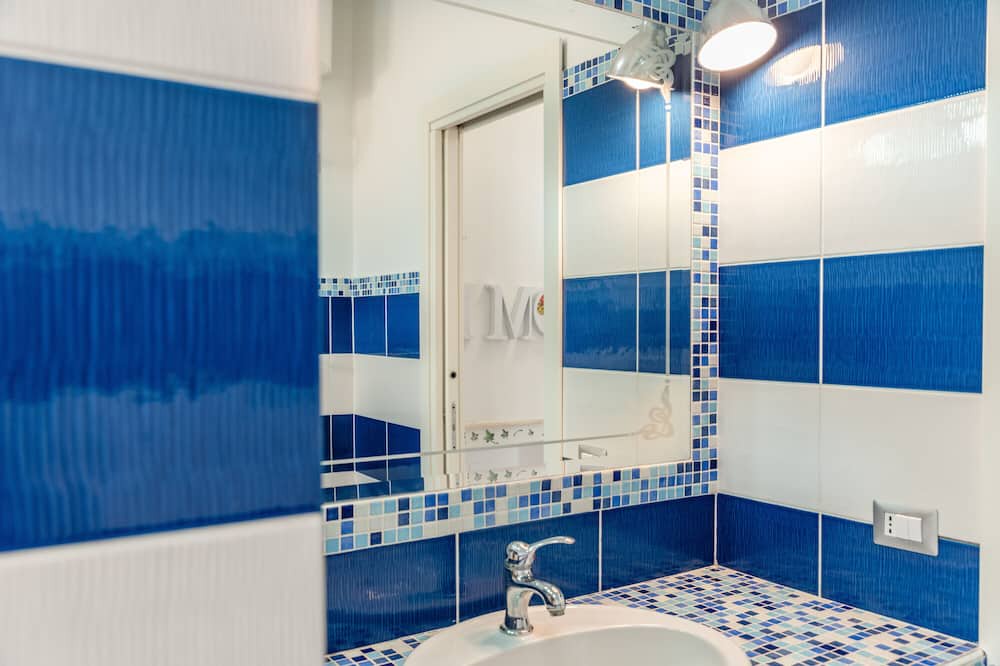 Photo of Bathroom in Realmonte