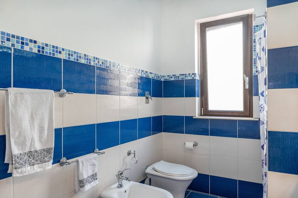 Photo of Bathroom in Realmonte